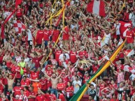 Foto: Barra: Guarda Popular • Club: Internacional