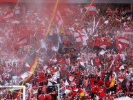 Foto: Barra: Guarda Popular • Club: Internacional