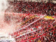 Foto: Barra: Guarda Popular • Club: Internacional