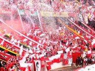 Foto: Barra: Guarda Popular • Club: Internacional