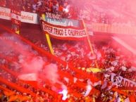 Foto: Barra: Guarda Popular • Club: Internacional