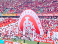 Foto: Barra: Guarda Popular • Club: Internacional