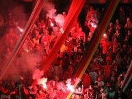 Foto: Barra: Guarda Popular • Club: Internacional