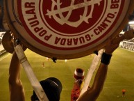 Foto: Barra: Guarda Popular • Club: Internacional