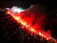 Foto: "Ruas de Fogo, semifinal Libertadors contra Fluminense, 04/10/2023" Barra: Guarda Popular • Club: Internacional