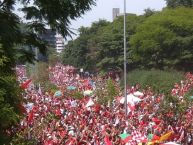 Foto: Barra: Guarda Popular • Club: Internacional