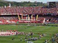 Foto: Barra: Guarda Popular • Club: Internacional