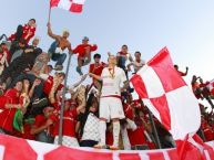 Foto: Barra: Guarda Popular • Club: Internacional