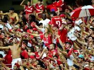 Foto: Barra: Guarda Popular • Club: Internacional