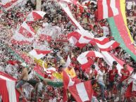 Foto: Barra: Guarda Popular • Club: Internacional • País: Brasil