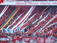 Foto: Barra: Guarda Popular • Club: Internacional