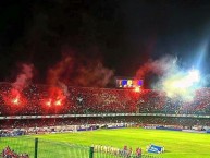 Foto: Barra: Guardia Roja • Club: Tiburones Rojos de Veracruz