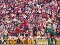 Foto: Barra: Guardia Roja • Club: Tiburones Rojos de Veracruz