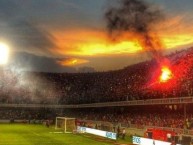 Foto: Barra: Guardia Roja • Club: Tiburones Rojos de Veracruz