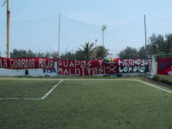 Foto: "Trapos" Barra: Guardia Roja • Club: Tiburones Rojos de Veracruz • País: México