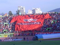 Foto: Barra: Gurkas • Club: Jorge Wilstermann