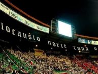 Foto: Barra: Holocausto Norte • Club: Once Caldas • País: Colombia