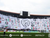 Foto: Barra: Holocausto Norte • Club: Once Caldas • País: Colombia