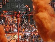 Foto: Barra: Huracan Naranja • Club: Cobreloa • País: Chile