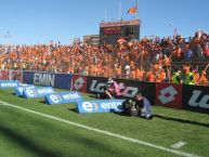 Foto: Barra: Huracan Naranja • Club: Cobreloa • País: Chile