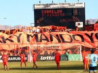 Foto: "AKY MANDO YO" Barra: Huracan Naranja • Club: Cobreloa • País: Chile