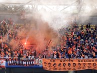 Foto: "Estadio Ester Roa Rebolledo, Concepción, 2022" Barra: Huracan Naranja • Club: Cobreloa