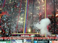 Foto: Barra: Huracan Roji-Negro • Club: Deportivo Lara