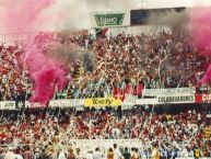 Foto: Barra: La 12 • Club: Alajuelense