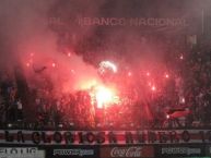 Foto: Barra: La 12 • Club: Alajuelense