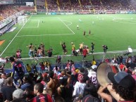 Foto: Barra: La 12 • Club: Alajuelense • País: Costa Rica