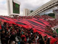 Foto: Barra: La 12 • Club: Alajuelense • País: Costa Rica