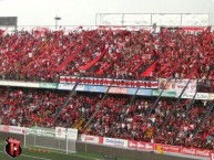 Foto: Barra: La 12 • Club: Alajuelense