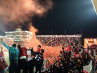 Foto: Barra: La 12 • Club: Alajuelense