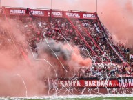 Foto: "Clásico Nacional" Barra: La 12 • Club: Alajuelense