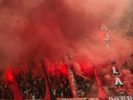 Foto: "Clásico Nacional" Barra: La 12 • Club: Alajuelense