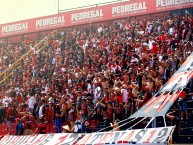 Foto: Barra: La 12 • Club: Alajuelense