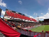 Foto: Barra: La 12 • Club: Alajuelense