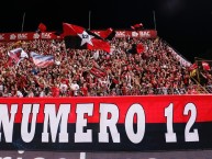 Foto: Barra: La 12 • Club: Alajuelense