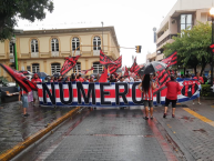 Foto: Barra: La 12 • Club: Alajuelense