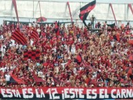 Foto: "La 12 en el año 2009" Barra: La 12 • Club: Alajuelense