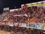 Foto: "La 12 en el año 2008 en el clasico vs saprissa" Barra: La 12 • Club: Alajuelense