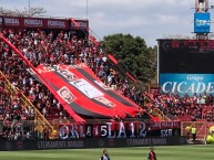 Foto: Barra: La 12 • Club: Alajuelense • País: Costa Rica