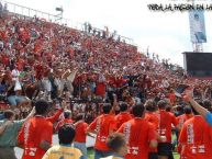 Foto: Barra: La 12 • Club: Alajuelense