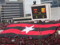 Foto: Barra: La 12 &bull; Club: Alajuelense