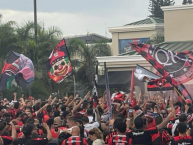 Foto: Barra: La 12 &bull; Club: Alajuelense