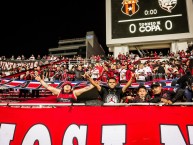 Foto: Barra: La 12 &bull; Club: Alajuelense