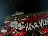 Foto: Barra: La 12 &bull; Club: Alajuelense