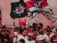 Foto: Barra: La 12 &bull; Club: Alajuelense