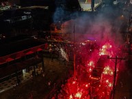 Foto: Barra: La 12 &bull; Club: Alajuelense