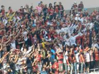 Foto: Barra: La 12 • Club: Alajuelense